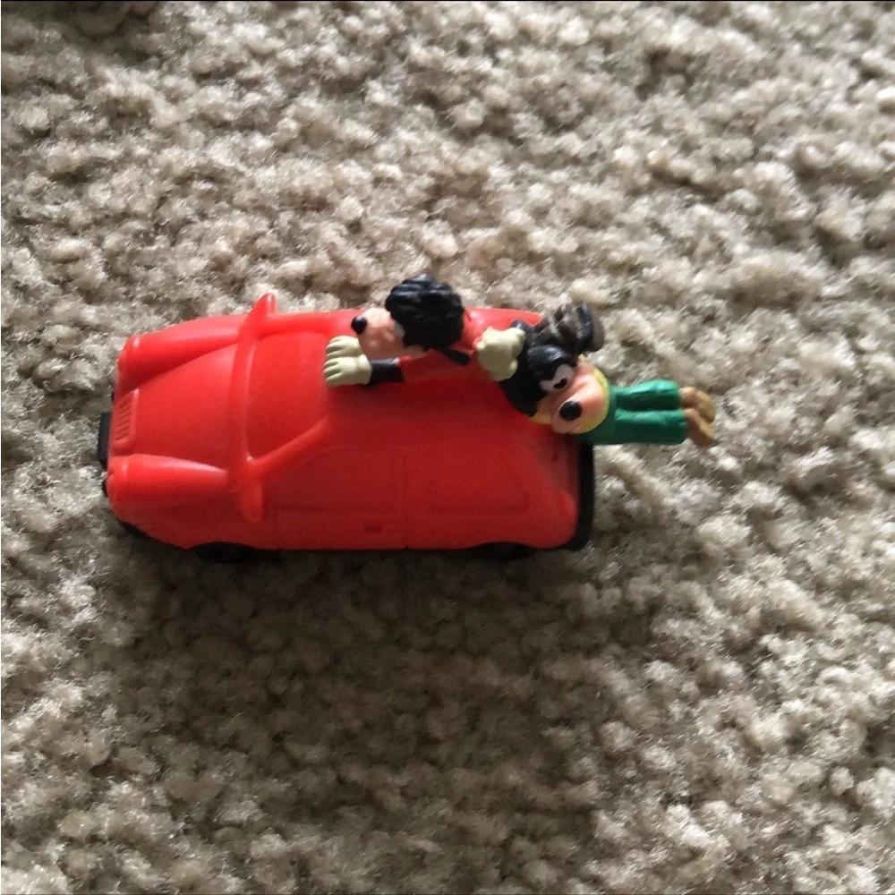 Vintage Disney action figures - daffy, minnie, and goofy